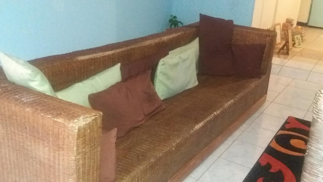 Kumunzi Backpackers Hostel Lusaka Buitenkant foto