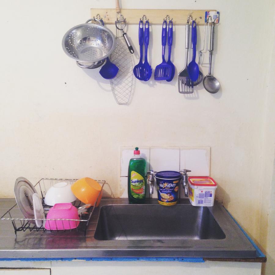 Kumunzi Backpackers Hostel Lusaka Buitenkant foto